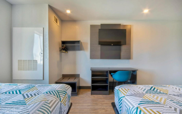 Motel 6 Harlingen, TX