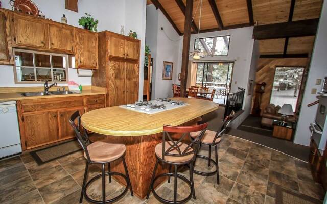 Colbert Cabin 966 by RedAwning