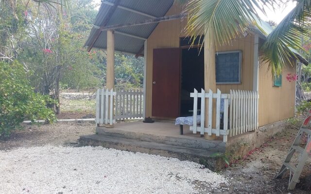 Ara Moana Bungalows