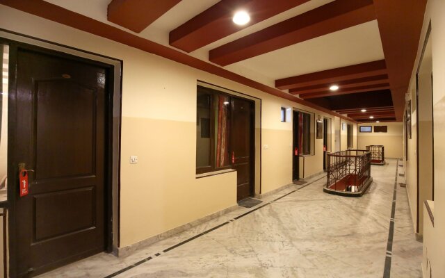 OYO 6366 Hotel Sangam 45