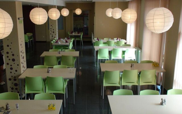 WHB Hotel