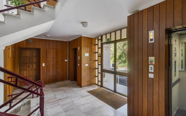 Stylish Sunny Penthouse Near Cascais Center & Greenspace