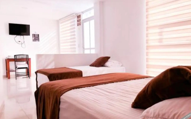 Zuruma Hotel