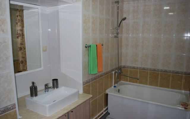 Меблированные комнаты Tikhy Dvorik