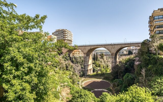 Gorgeous Apartment in Ragusa With Balcony