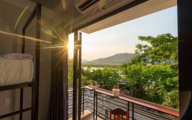 Fami Homestay - Hostel