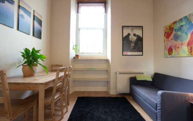 Fabulous 1 Bedroom Apartment in Old Town