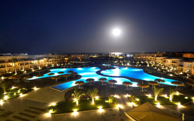 Pickalbatros Royal Moderna Resort