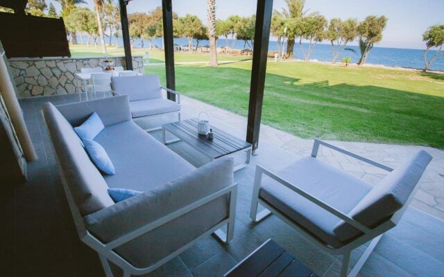 Elya Beach Luxury Suites