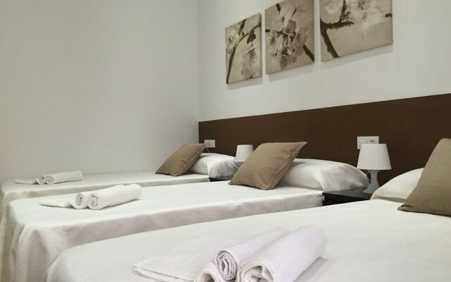 CH Otello Rooms - Madrid