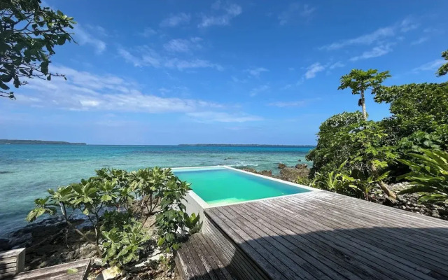 Black Pearl Resort