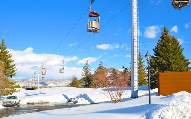 Hidden Creek #17D1 by BlueSwell