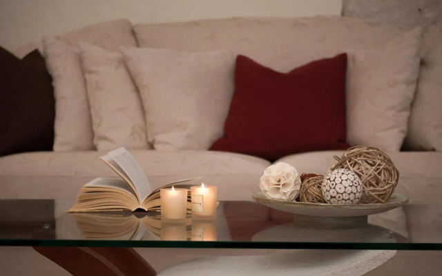 Old Square "Stone Pearl"