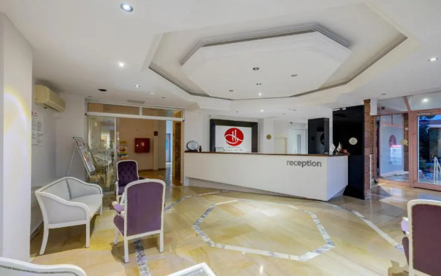 Hanedan Beach Hotel