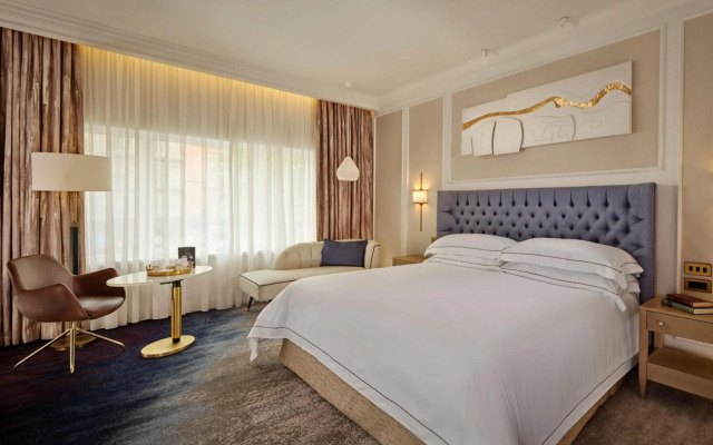The College Green Hotel Dublin, Autograph Collection