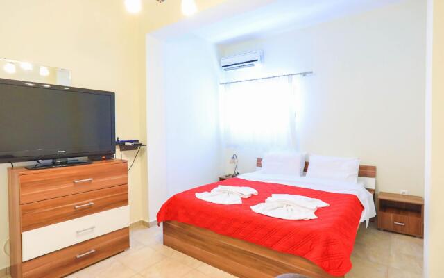 Captain Alex Villa Dio