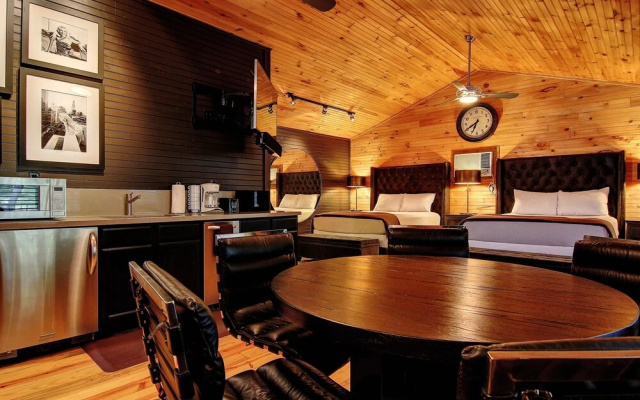 The Hideout - 5 Br Home
