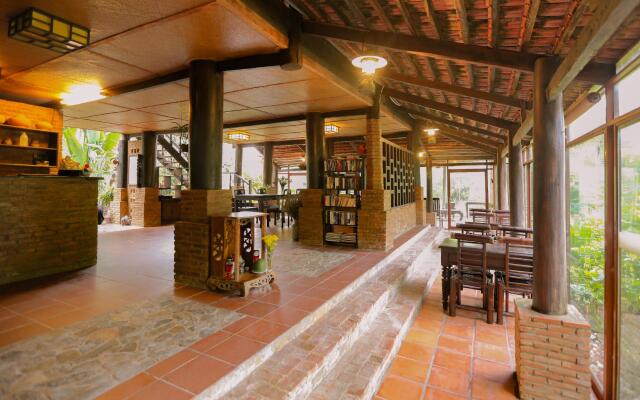 Mai Spa Resort