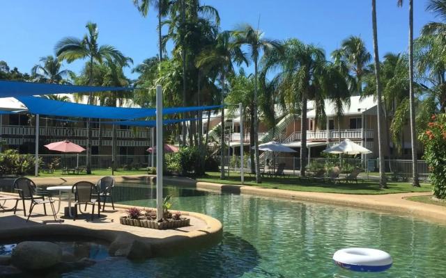 Nimrod Resort Apartments