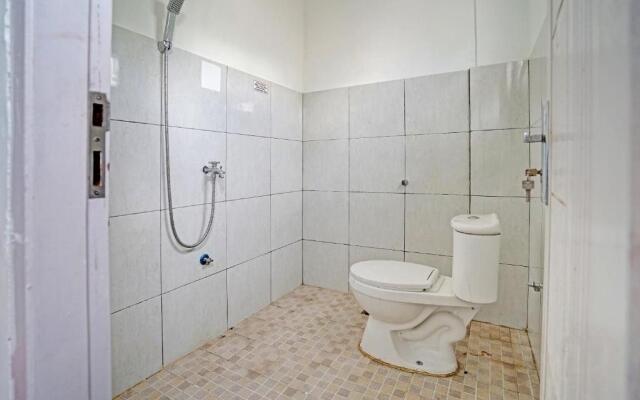 OYO 91872 Sweet 17 KostNearJatim Park Surabaya