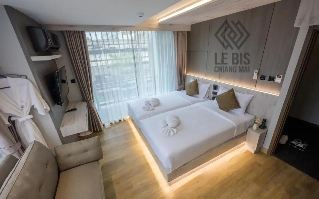 Le Bis Hotel