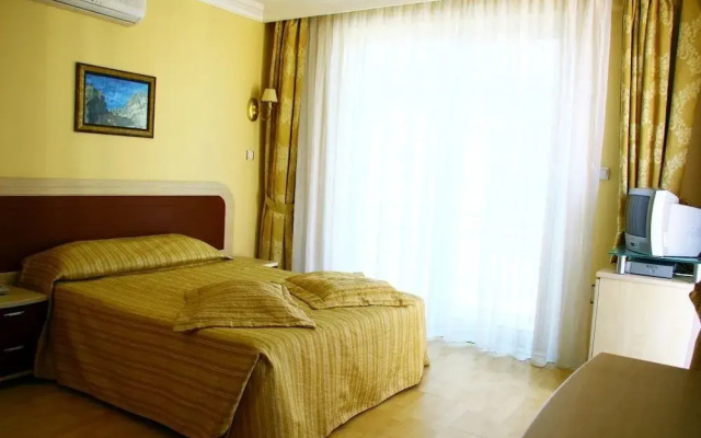Isik Otel