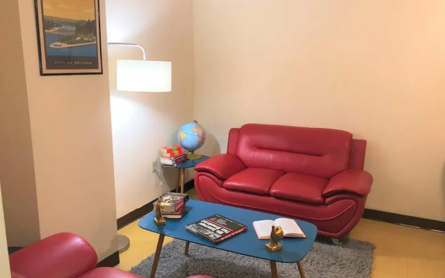 2 Bedroom Downtown Apt Friends Families Ideal