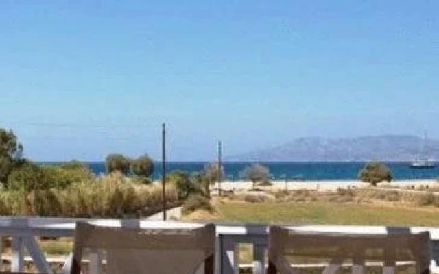 Island House Hotel
