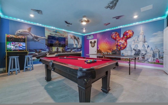 9 Bedroom Family Friendly Retreat -Champions Gate, Davenport