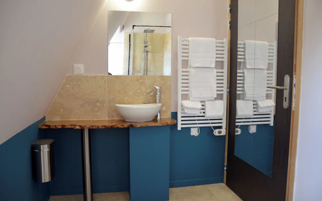 Le logis de l'abbaye de Saint Savin