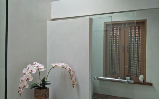 Maiton Beachfront Villa
