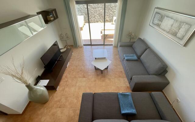 E37 Alexia in Playa Blanca