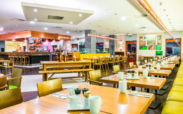 Courtyard By Marriott Pilsen
