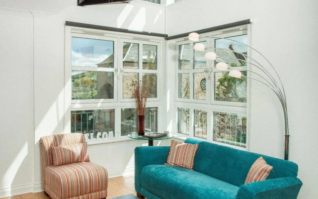 St. Giles Apartment