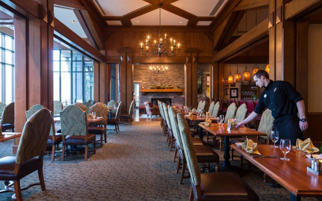 The Lodge at Woodloch