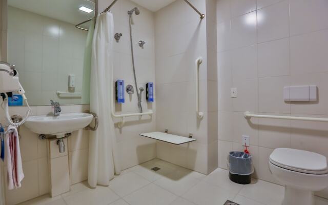 Summit Suites Pindamonhangaba