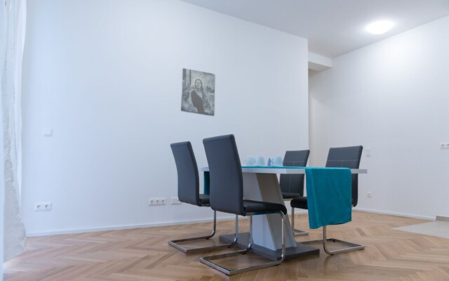 Edelweiss City Apartments SCHÖNBRUNN