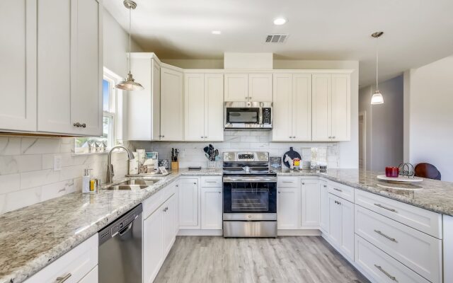 Blue Dolphin 4 Bedroom Home