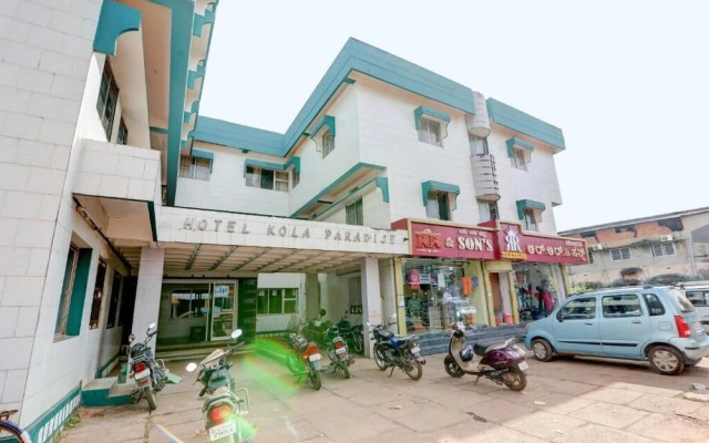 Hotel Kola Paradise