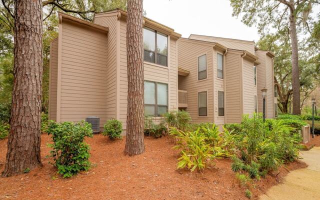 Lighthouse Tennis by Vtrips