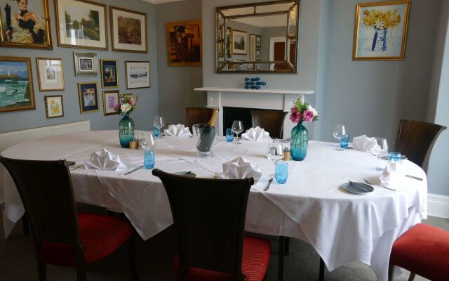 Cae Mor Hotel