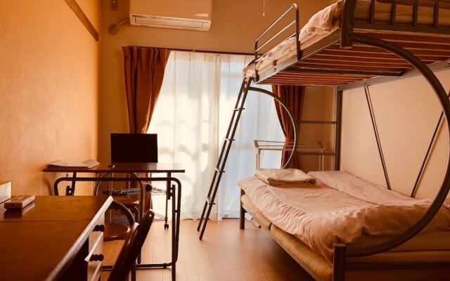 Daily Apartment House Nishijin Ivy