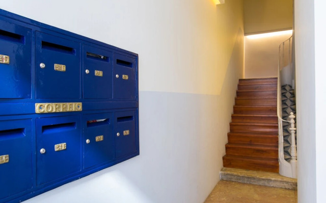 JOIVY Gorgeous 3BR home w/balcony nearby Time Out Market