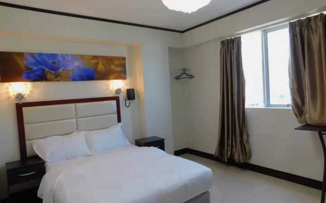 Sunshine Hotel