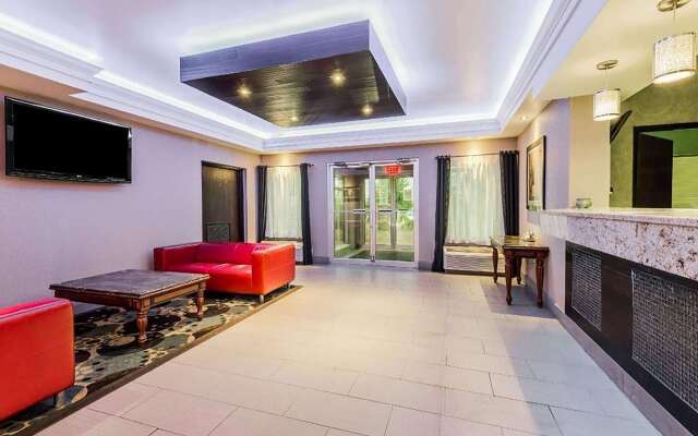 Super 8 by Wyndham Mars/Cranberry/Pittsburgh Area