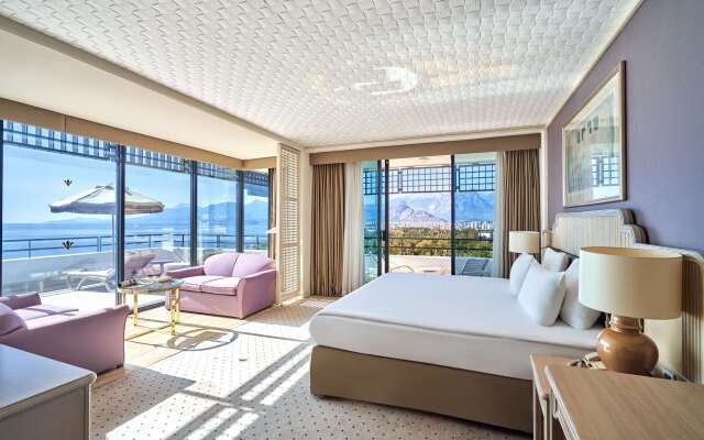 Rixos Downtown Antalya All Inclusive - The Land of Legends Access