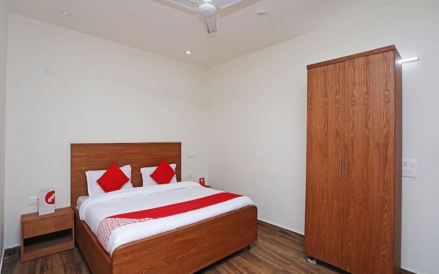 Oyo 18347 Hotel Mountain Inn