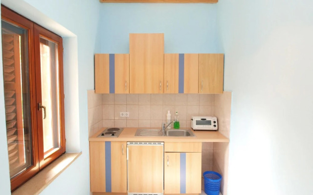 Apartment 1160