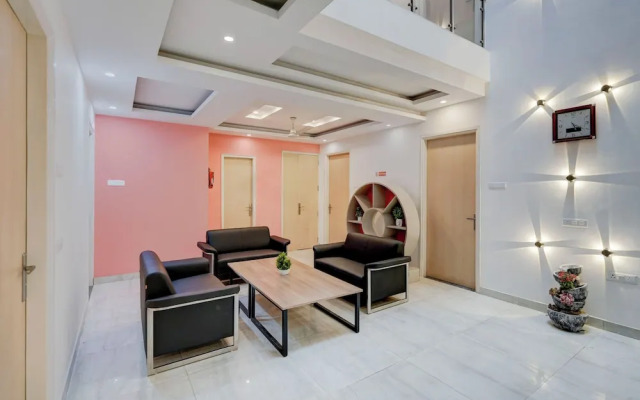 Madstays Hotel - Medicity Near Medanta Hospital