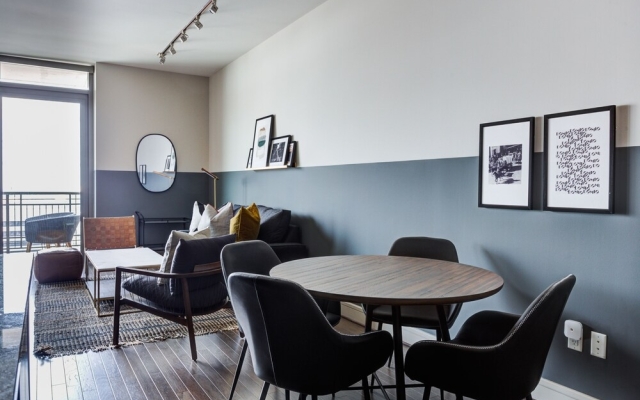 Domio Downtown Luxurious 2BR Gym/sauna